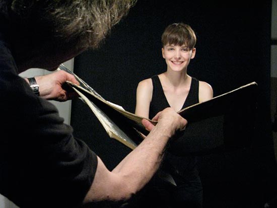 Cours de prise de vue dans le studio de Philippe Verm&egrave;s